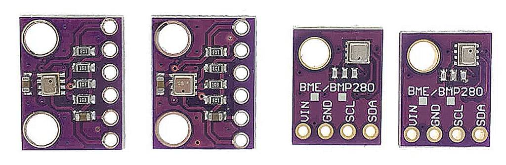 BMP280/BME280 - Cseh Robert / TavIR Négy lila nyomtatott áramköri lap (PCB), melyeken BME280 és BMP280 szenzor modulok láthatók hőmérséklet-, páratartalom- és légnyomásméréshez, Arduino-kompatibilis kivitelben.